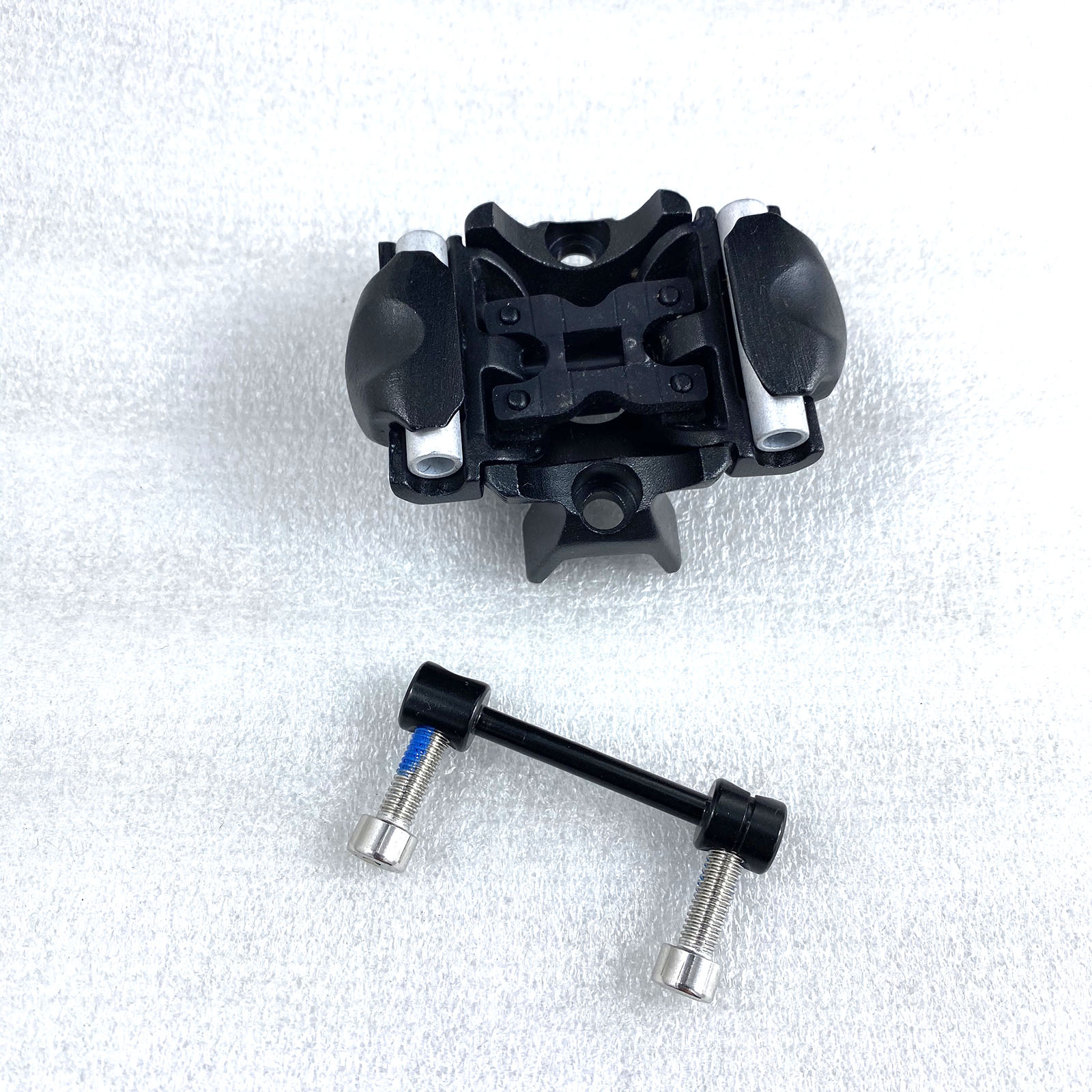 Carbon Seatpost Clamp 7*7mm /  - Commuting By Bike ulasan dan harga